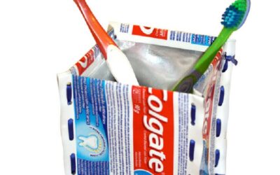 10 Uses for Worn-Out Toothbrushes